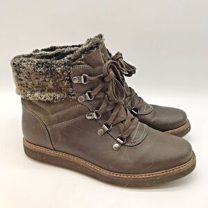 Clarks Glick Clarmont Khaki Ankle Boots Women's 8M Brown Fur Trim Lace Up Shoe